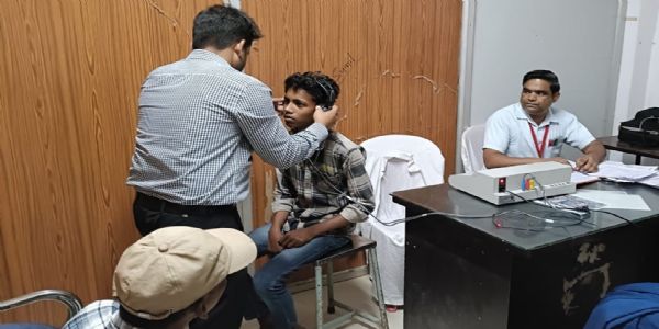 अनूपपुर: दिव्यांग स्वास्थ्य परीक्षण शिविर मे 207 दिव्यांगों का हुआ चिन्हांकन