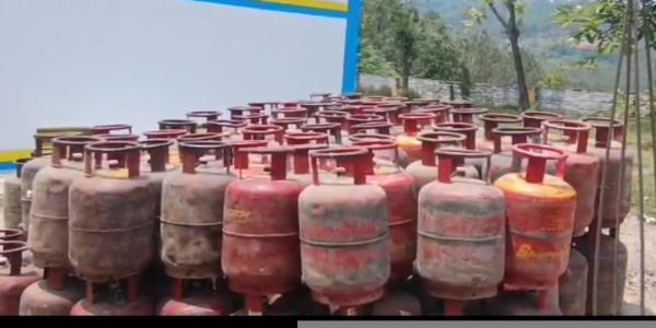 उत्तराखंड में व्यावसायिक एलपीजी सिलेंडर वितरण की नई व्यवस्था लागू, जनपदवार आवंटन शुरू