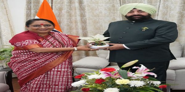 विधानसभा अध्यक्ष ने राज्यपाल से की शिष्टाचार भेंट