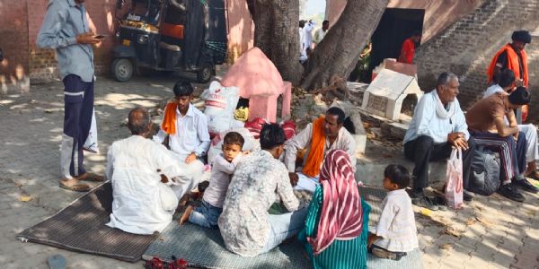 जींद : चैत्र अमावस्या पर श्रद्धालुओं ने किया पिंडदान