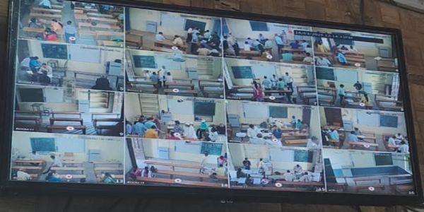 यूपी बोर्ड परीक्षा की उत्तर पुस्तिकाओं का मूल्यांकन शुरू