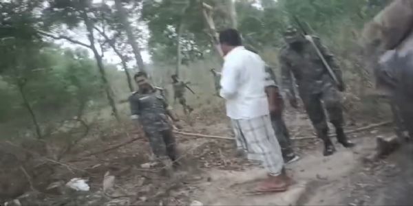 अवैध महुआ शराब भट्टी का भंडाफोड़, एक गिरफ्तार