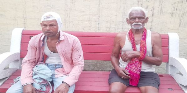 जमीनी विवाद को लेकर दो पक्षों में मारपीट, कई लोग हुए घायल