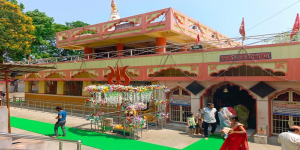 छत्तीसगढ़ के धमतरी में अमेरिका, कनाडा, आस्ट्रेलिया और दुबई के भक्तों के नाम से जल रही जोत