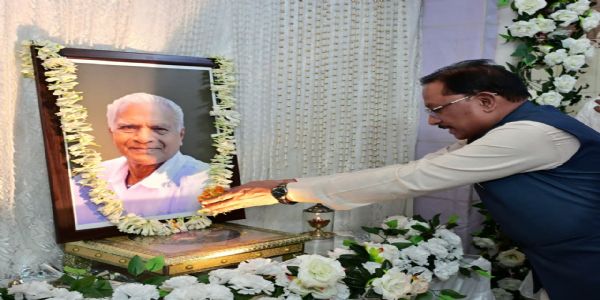 मुख्यमंत्री साय ने लोकतंत्र सेनानी स्वर्गीय महावीर प्रसाद जैन को दी श्रद्धांजलि