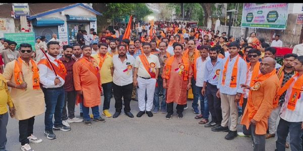 हिंदू नव वर्ष पर निकाली गई शोभा यात्रा