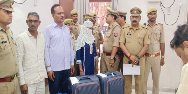 ऑपरेशन व्हाइट पाउडर महिला समेत 3 आरोपित 49 किलो गांजे के साथ गिरफ्तार