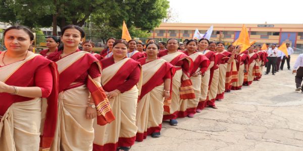 सरस्वती शिशु विद्या मंदिर में श्रद्धा के साथ मना वर्ष प्रतिपदा उत्सव