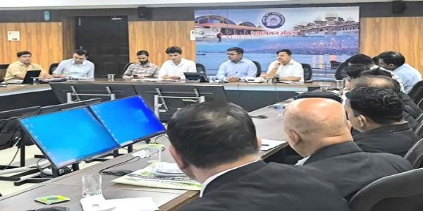 यात्रियों की सुविधा सर्वाेच्च प्राथमिकता होनी चाहिए : रजनीश अग्रवाल