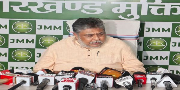 एलपीजी सिलेंडर की कमी से लोगों को राहत दिलाए केंद्र : सुप्रियो