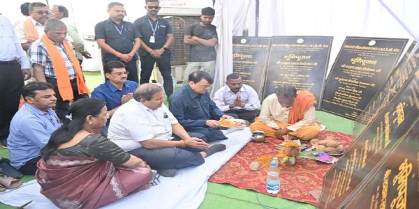 पीएम जनमन योजना से कोरबा के दूरस्थ क्षेत्रों को मिलेगी नई रफ्तार, 21.35 करोड़ के विकास कार्यों का भूमिपूजन