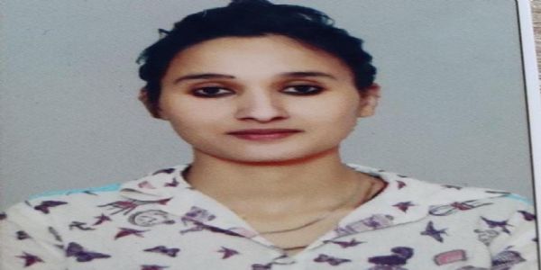 राजगढ़ में अंतिम संस्कार के समय खाते में आई पहली सैलरी, नम आँखों से विदा हुई कांस्टेबल नेहा