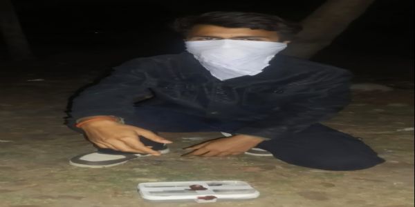 स्मैक तस्करी की कोशिश नाकाम, एसएसबी ने स्मैक सहित युवक पकड़ा