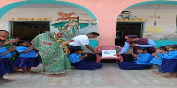 सरोजिनी नायडू की पुण्यतिथि पर दी गई श्रद्धांजलि