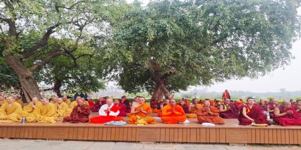 लुंबिनी में आयोजित विश्व शांति सम्मेलन