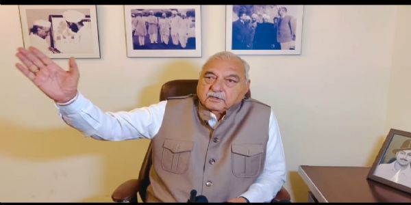 हरियाणा में गैस की किल्लत नहीं तो एजेंसियों पर कतारें क्यों : हुड्डा