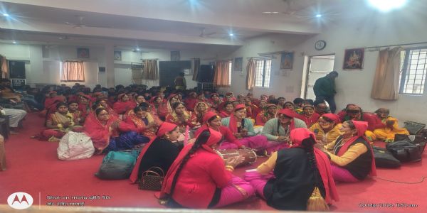 नवरात्रि के दूसरे दिन की मां ब्रहाचारिणी की पूजा अर्चना