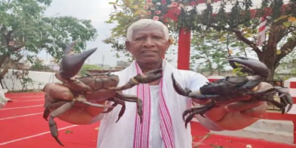 सरहुल पर व्रतियों ने रखा उपवास, 21 को निकलेगी भव्य शोभायात्रा