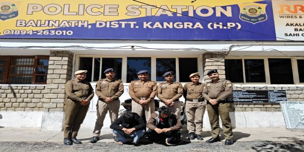 बैजनाथ में 702 ग्राम चरस सहित दो युवक गिरफ्तार