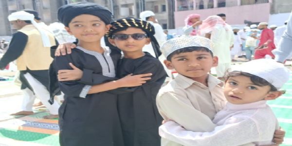 रांची में अकीदत और उत्साह के साथ मनाई गई ईद-उल-फितर, सुरक्षा के कड़े इंतजाम