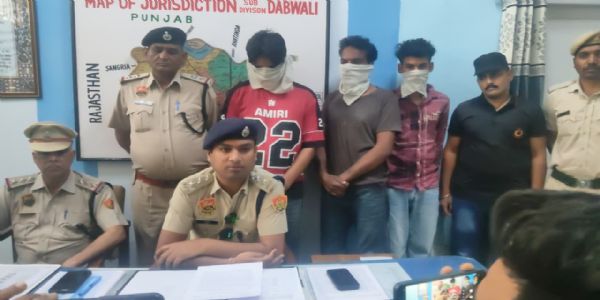 सिरसा: मोटरसाइकिल चोर गिरोह का भंडाफोड़, गिरोह के तीन सदस्य गिरफ्तार