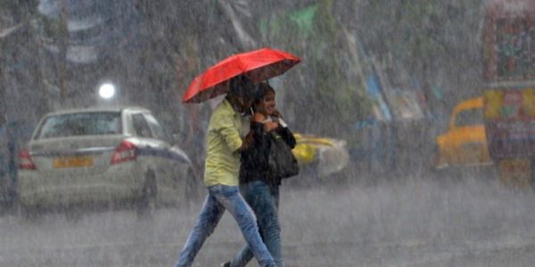 मध्य प्रदेश में बिगड़ा मौसम का मिजाज, 42 जिलों में बारिश-ओले, आज 14 जिलों में अलर्ट