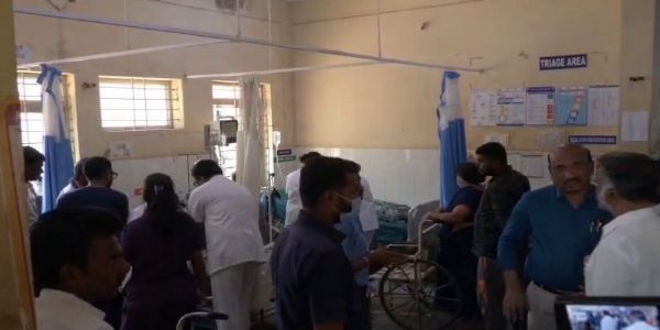 कर्नाटक के दावणगेरे में रमज़ान नमाज़ के दौरान मधुमक्खियों का हमला, पांच लोग गंभीर घायल