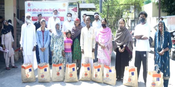 इंडियन ऑयल ने क्षय रोगियों को बांटी पोषण किट