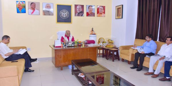 निराश्रित गाैवंश के लिए भूसा बैंक बनाने और गोचर भूमि बढ़ाने के लिए 18 मंडलों के नोडल अधिकारी नामित : धर्मपाल सिंह