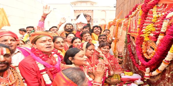 चैत्र नवरात्र के चौथे दिन माता श्रृंगार गौरी का 30 हजार से अधिक श्रद्धालुओं ने किया दर्शन