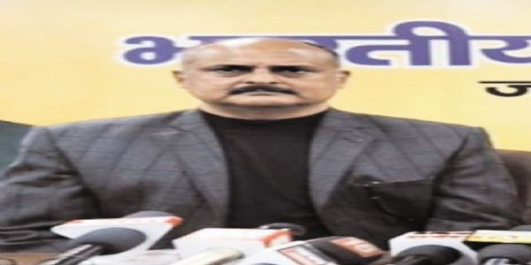 जम्मू विश्वविद्यालय द्वारा राजनीति विज्ञान स्नातकोत्तर पाठ्यक्रम से मुहम्मद अली जिन्ना और सर सैयद अहमद खान को हटाने का निर्णय सराहनीय है : डॉ. शिशु