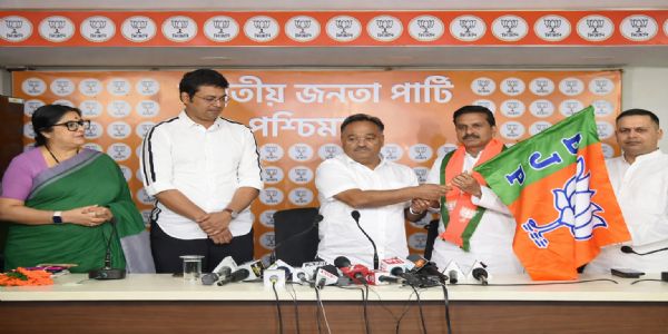 चार दशक बाद कांग्रेस नेता संतोष पाठक भाजपा में शामिल