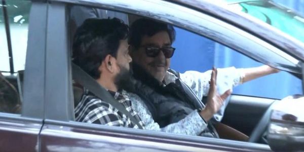 बंगाल विधानसभा चुनाव : चुनावी प्रचार में शत्रुघ्न सिन्हा के नीली बत्ती लगी गाड़ी के इस्तेमाल पर घमासान