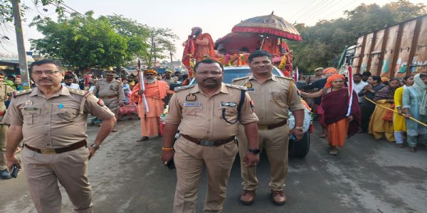 नेपाल से रतन नाथ योगी की शोभायात्रा पहुंची शक्तिपीठ देवीपाटन