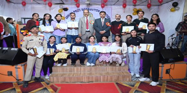 21वीं सदी के लिए जरूरी चार कौशल क्रिटिकल थिंकिंग, रचनात्मकता, संवाद और सहयोग: प्राे. अवस्थी