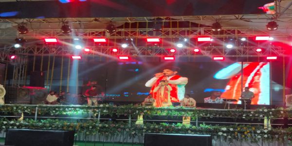 सूरजपुर : कुदरगढ़ महोत्सव का दूसरा दिन लोक संस्कृति के नाम