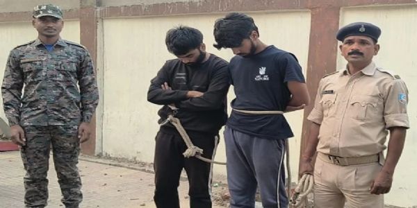 नीदरलैंड से एलएसडी मंगाने वाले दो छात्र रिमांड पर, पोस्ट ऑफिस से नई खेप बरामद