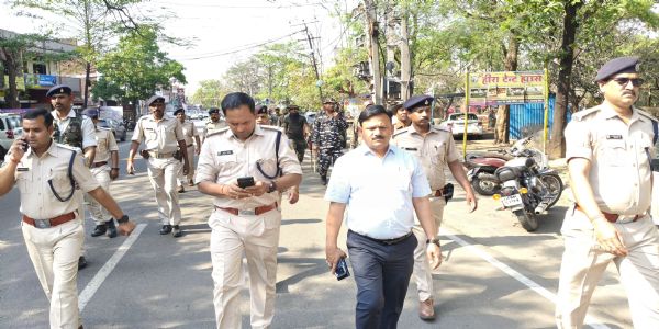 जुलूस की निगरानी में 150 पुलिस पदाधिकारी और 700 सिपाही तैनात : एसपी