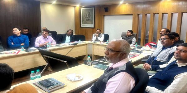 मप्रः 35 कार्यों का औचक निरीक्षण, लापरवाह ठेकेदारों एवं विभागीय अधिकारियों पर कार्रवाई के निर्देश