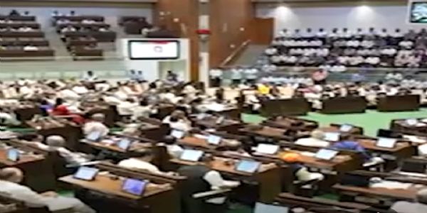 गुजरात विस में यूसीसी बिल 2026 पेश, समान कानून लागू करने की दिशा में बड़ा कदम