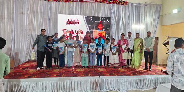 सूरजपुर : प्रतापपुर में “एम्पावरिंग वॉइसेज” कार्यक्रम का आयोजन, विद्यार्थियों की प्रतिभा को मिला मंच