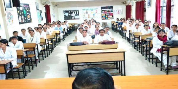 छात्र-छात्राओं के लिए मनाया गया प्रोत्साहन सप्ताह