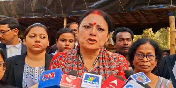 सिउड़ी कोर्ट पहुंचीं अग्निमित्रा पाल, 2021 के कोविड के समय भीड़ करने के मामले में मांगी जमानत