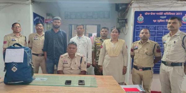 10.36 किलो अवैध गांजा के साथ दो आरोपित गिरफ्तार