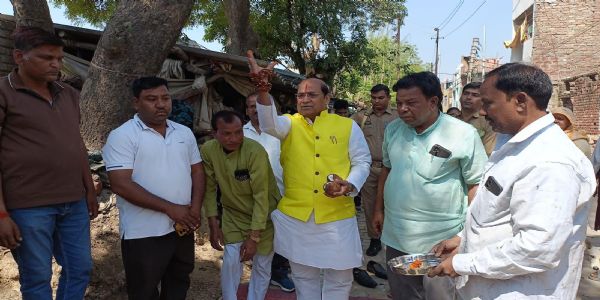 शुद्ध पेयजल पहुंचाना हमारी प्राथमिकता, लगेंगे तीन सबमर्सिबल पंप : सुरेंद्र मैथानी