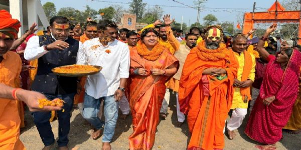 सलईडीह में अखंड हरि कीर्तन महायज्ञ का हुआ शुभारंभ