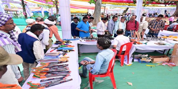 जशपुर : कृषि क्रांति एक्सपो में उमड़ा किसानों का सैलाब, 17 कंपनियों ने दिखाई रुचि