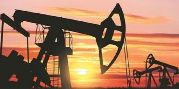 क्रूड ऑयल के लोगो का फाइल फोटो