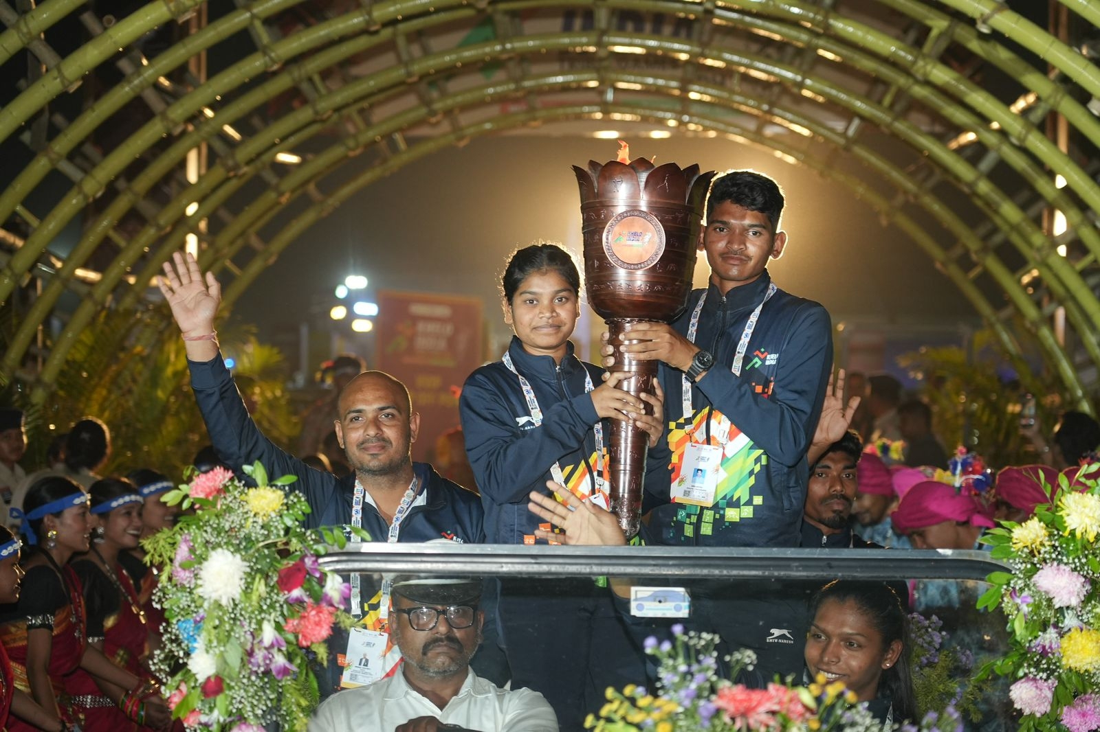 खेलो इंडिया ट्राइबल गेम्स (पहला दिन): कर्नाटक के धनीश एन और ओडिशा की अंजलि मुंडा ने जीते पहले स्वर्ण, छत्तीसगढ़ ने भी खोला खाता खेलो इंडिया ट्राइबल गेम्स (पहला दिन): कर्नाटक के धनीश एन और ओडिशा की अंजलि मुंडा ने जीते पहले स्वर्ण, छत्तीसगढ़ ने भी खोला खाता