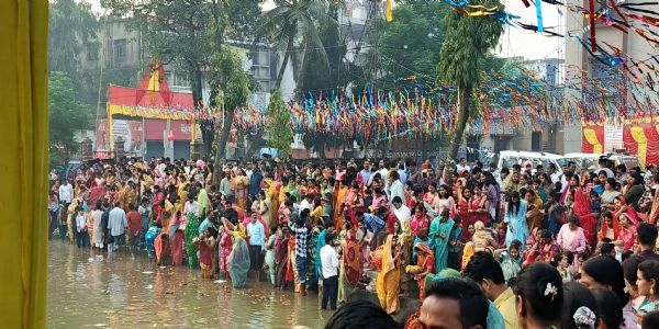 उदीयमान भगवान भास्कर को अर्घ्य के साथ चैती छठ पूजा का हुआ भव्य समापन